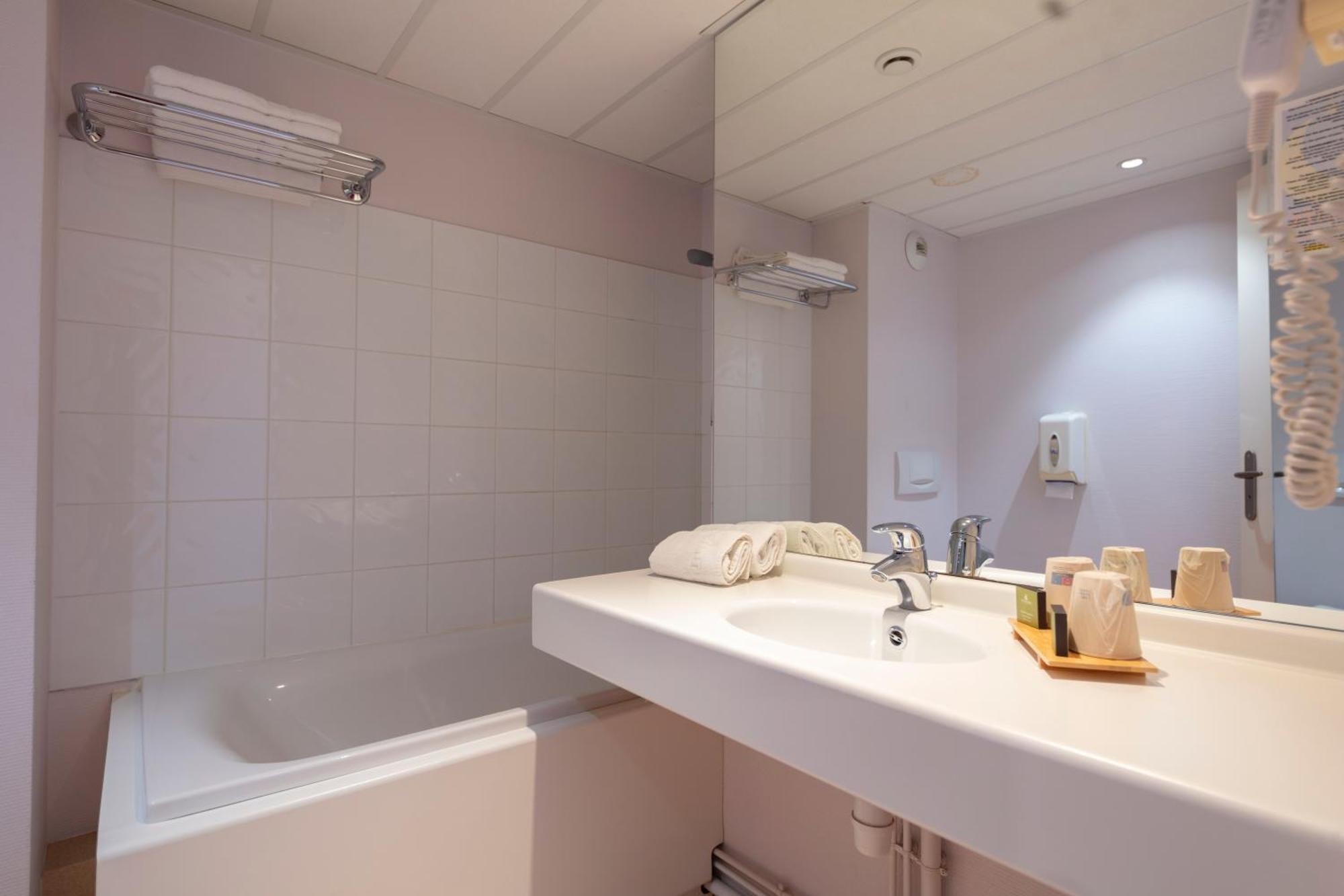 Artemis Hotel & Spa Bistro Coquet Brioude Habitación foto