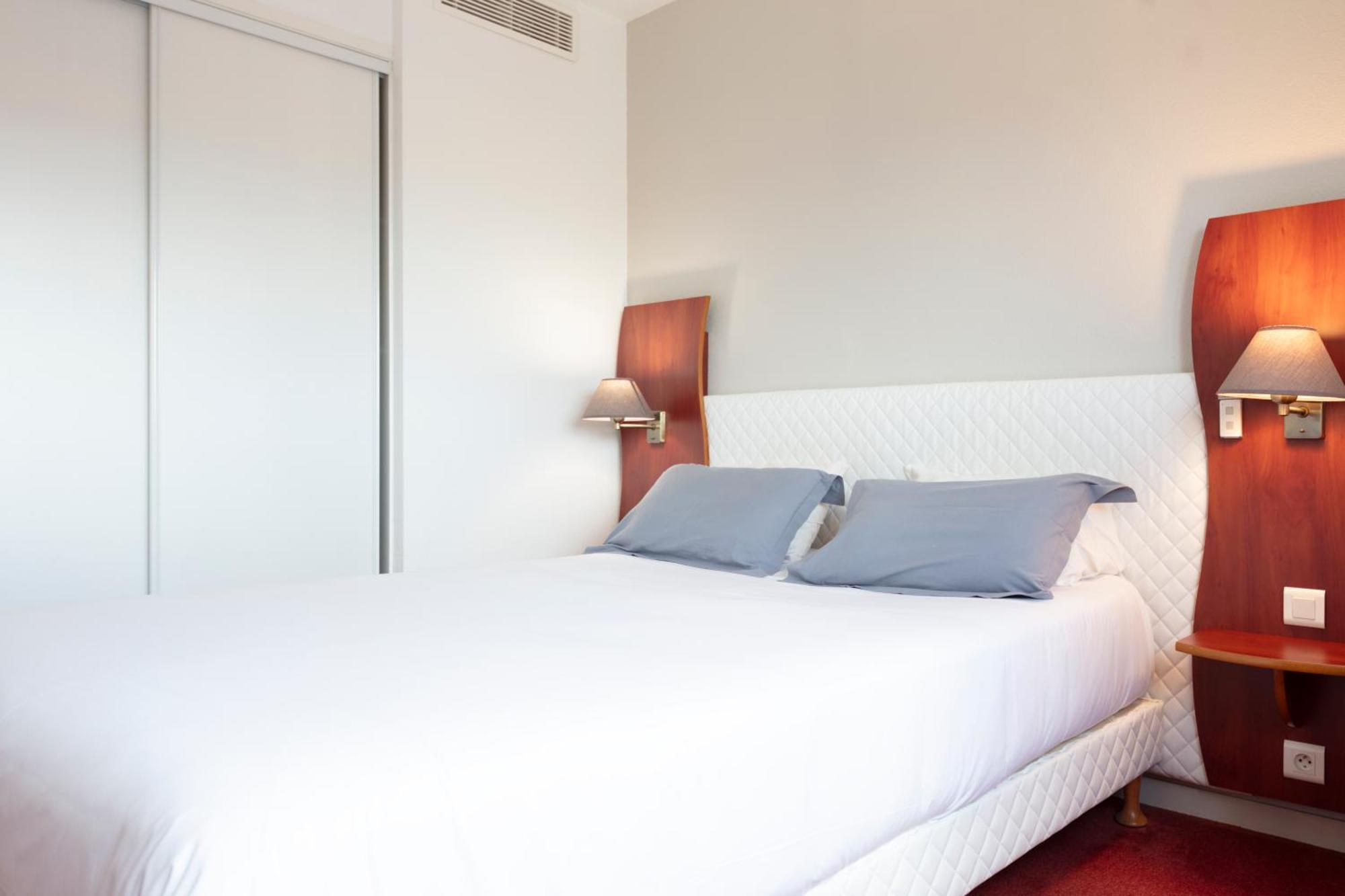 Artemis Hotel & Spa Bistro Coquet Brioude Habitación foto